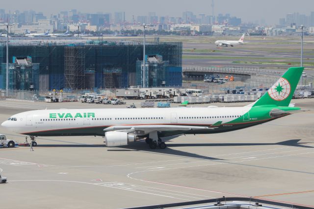 Airbus A330-300 (B-16337)