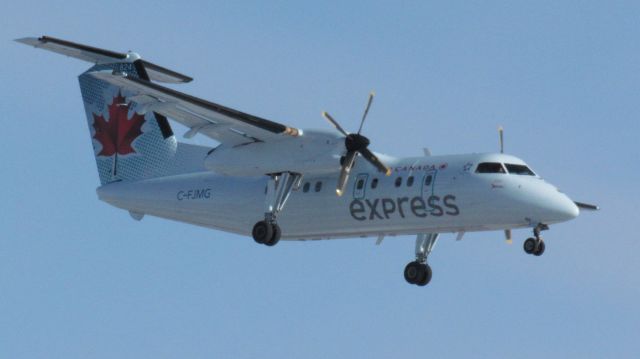 de Havilland Dash 8-100 (C-FJMG)