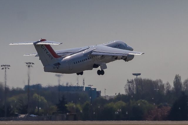 Avro Avroliner (RJ-85) (EI-RJG)