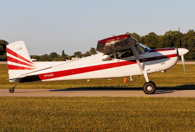 Cessna 175 Skylark (N7040E)