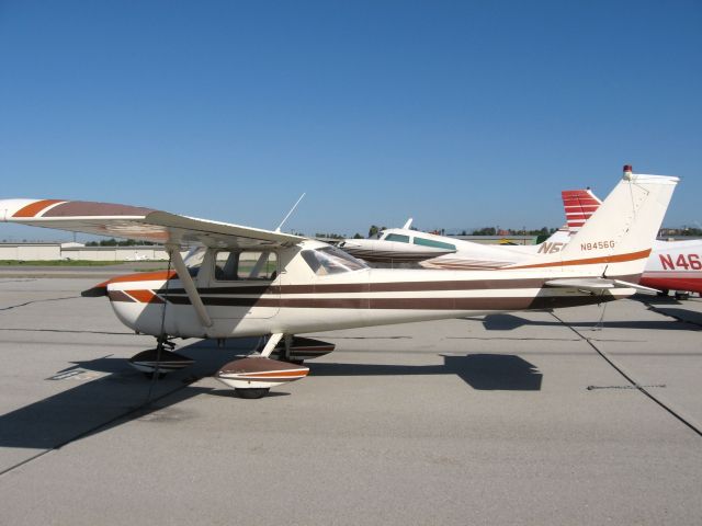 Cessna Commuter (N8456G) - PARKED AT FULLERTON