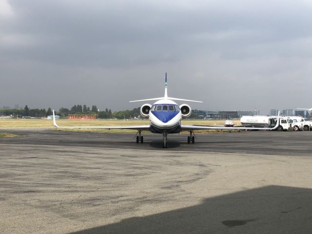Dassault Falcon 2000 (C-GSFU)