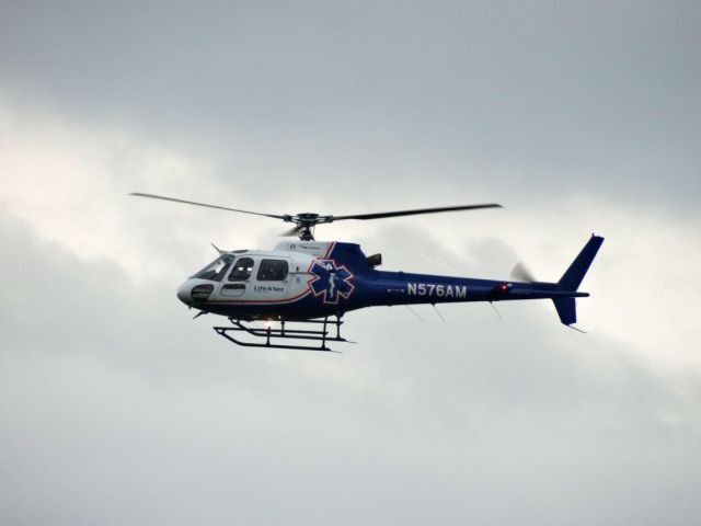Eurocopter AS-350 AStar (N576AM)