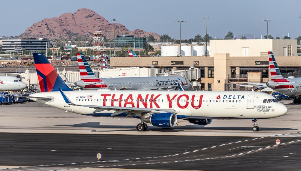Airbus A321 (N391DN) - Spotted at KPHX on September 19, 2020