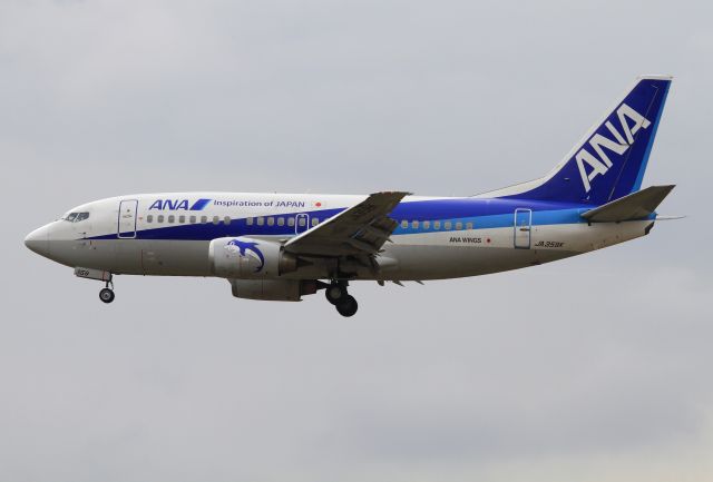 Boeing 737-500 (JA359K)