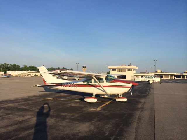 Cessna Skylane (N182KU)