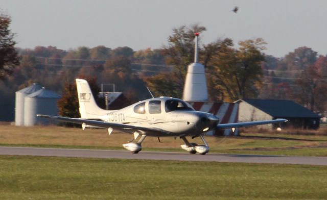 Beechcraft Bonanza (36) (N361TA) - Nice plane stopping in for fuel on 11/5/13...