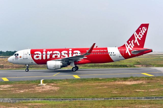 Airbus A320 (9M-AJK)