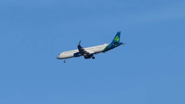 Airbus A321neo (EI-LRB)