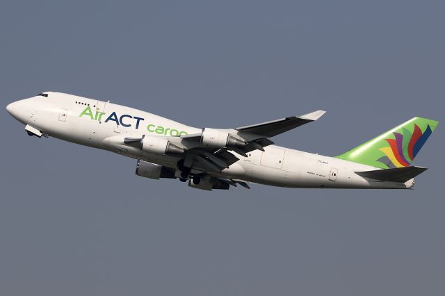 Boeing 747-400 (TC-ACF)