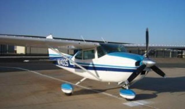 Cessna Skylane (N1402S)