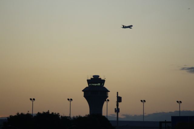 — — - Beautiful sunset at O'Hare on October 16, 2020.