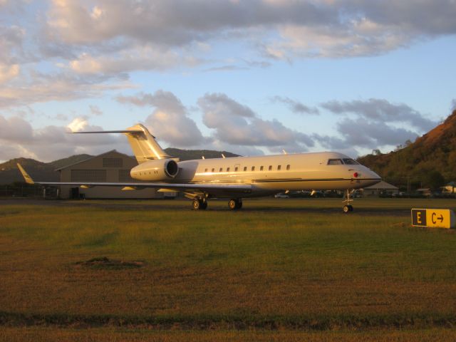 Bombardier Global 5000 (C-GPPI)