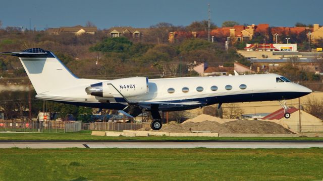 Gulfstream Aerospace Gulfstream IV (N44GV) - 13R arrival.