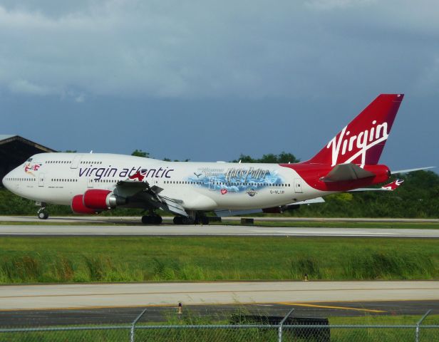 Boeing 747-400 (G-VLIP)