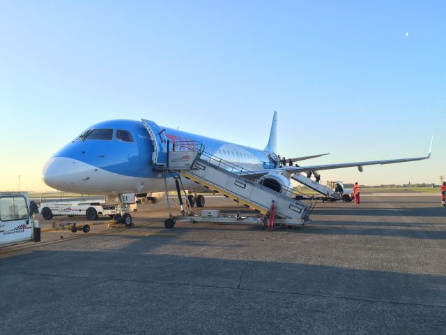 Embraer ERJ-190 (OO-TEA)