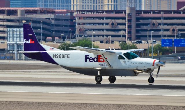 Cessna Caravan (N968FE) - FedEx Feeder 1988 Cessna 208B Super Cargomaster N968FE (cn 208B0090) - Las Vegas - McCarran International Airport (LAS / KLAS)br /USA - Nevada August 19, 2015br /Photo: Tomás Del Coro