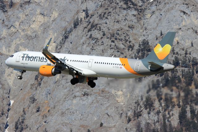 Airbus A321 (G-TCDG)
