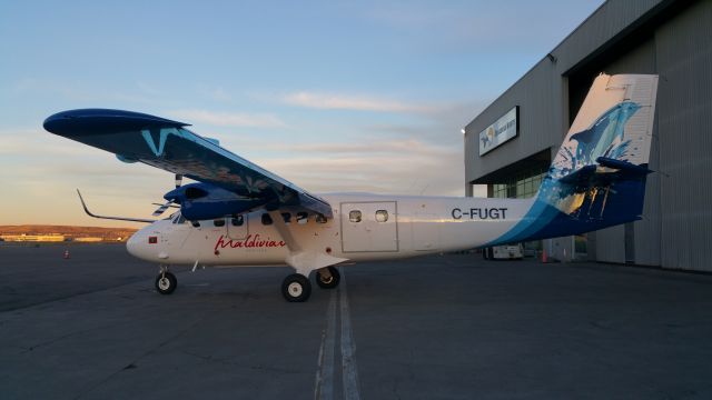 De Havilland Canada Twin Otter (C-FUGT) - Departing for Maldives.