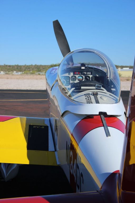 Vans RV-8 —