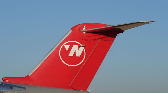 Canadair Regional Jet CRJ-200 (N8604C)