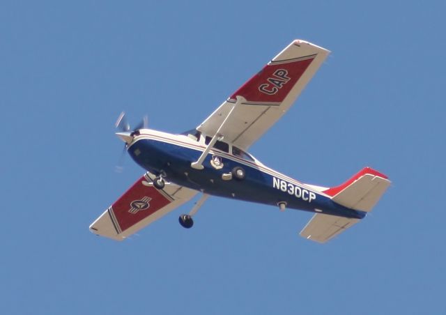 Cessna Skylane (N830CP)