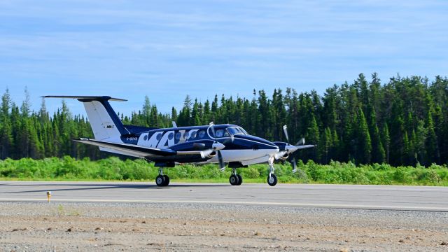 Beechcraft Super King Air 200 (C-GCVS) - MAX210