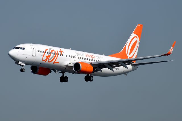Boeing 737-700 (PR-GTH)