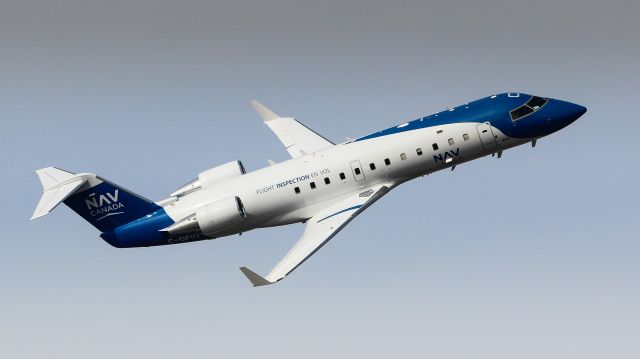 Canadair Regional Jet CRJ-200 (C-GFIO)