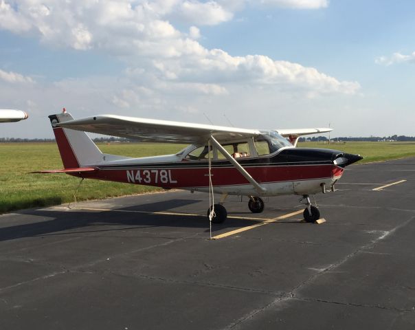 Cessna Skyhawk (N4378L) - Cessna 172 Skyhawk