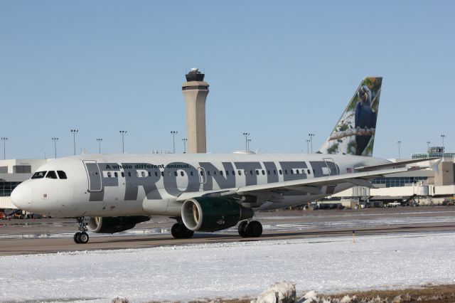 Airbus A319 (N908FR)