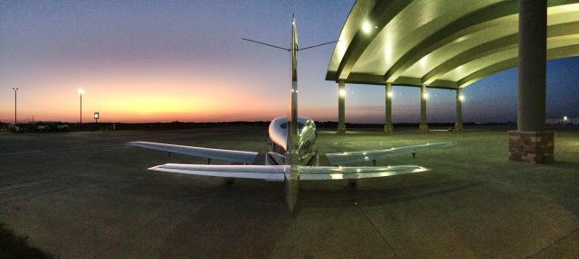 Cirrus SR-20 — - Taken with iPhone5 at HenriksenJetCenter