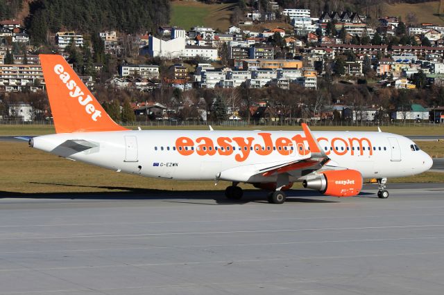 Airbus A320 (G-EZWN)