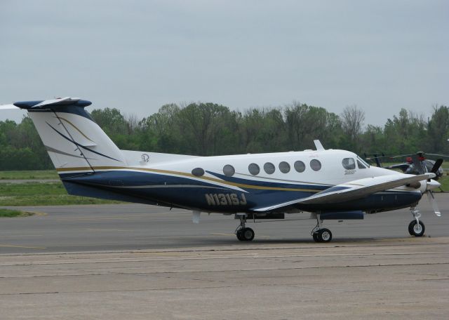 Beechcraft Super King Air 200 (N131SJ) - Parked at the Shreveport Downtown airport.