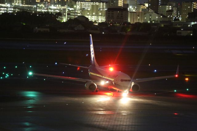 Boeing 737-800 (JA54AN)