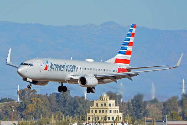 Boeing 737-800 (N896NN) - American Boeing 737-823 N896NN at Phoenix Sky Harbor on December 19, 2019.