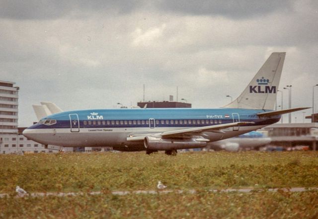 Boeing 737-200 (PH-TVX) - KLM B737-2T5 cn22023:  180 Orion Airways; 1985 Transavia/Lauda/Transavia; 1988 KLM;1994 Transavia/KLM Ryanair: Stored 09/10/03