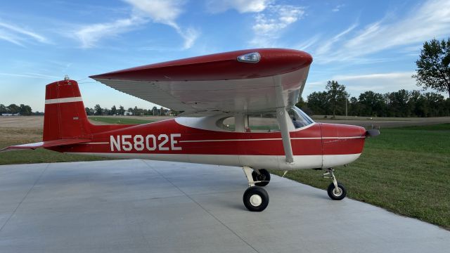 Cessna Commuter (N5802E)