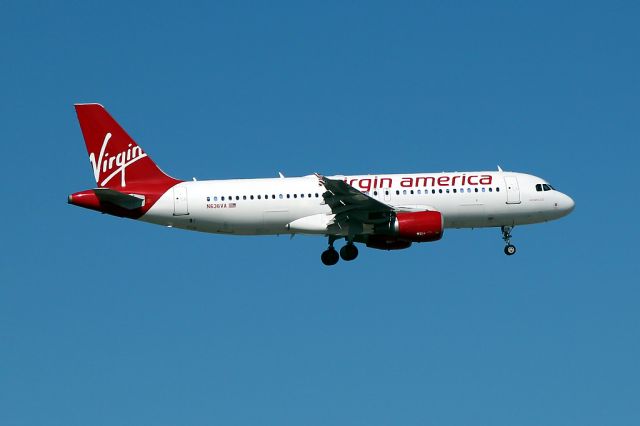 Airbus A320 (N636VA) - Just before touchdown at JFK after the flight from LAX