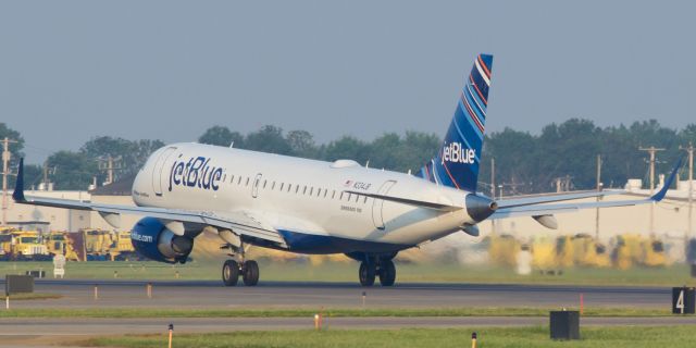 Embraer ERJ-190 (N334JB) - In my previous post a few moments ago, the sun had not yet made its morning appearance, but in this pic snapped only a couple of minutes later the morning sun has come up just in time to shine on jetBlues N334JB as it begins to rotate away from runway 23 at Buffalo Niagara Intl enroute to JFK.