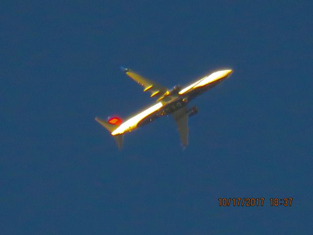 Boeing 737-900 (N862DN)
