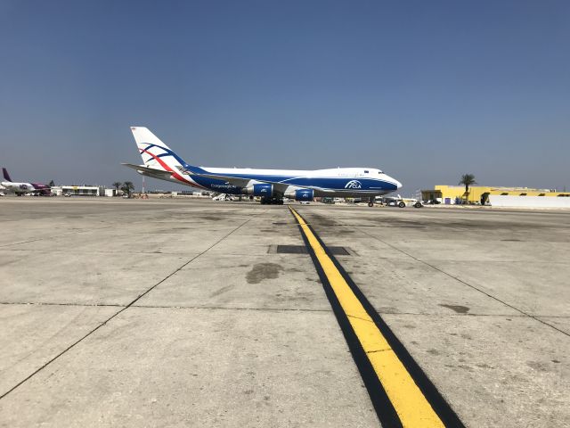 Boeing 747-200 (G-CLBA) - After pushback