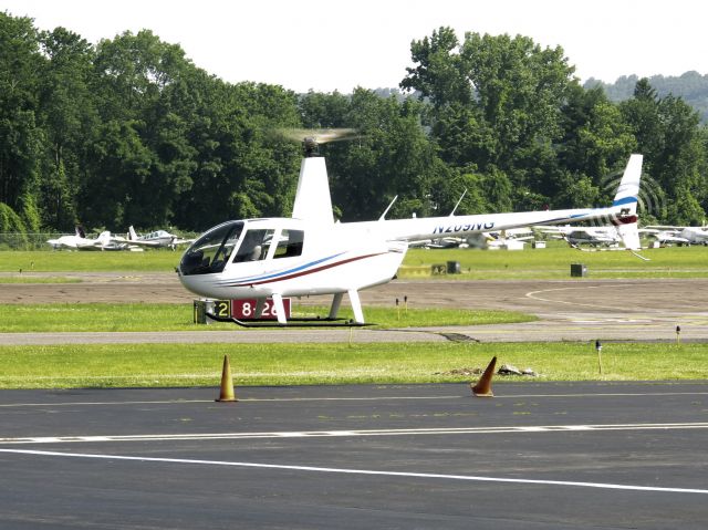Robinson R-44 (N290NG)
