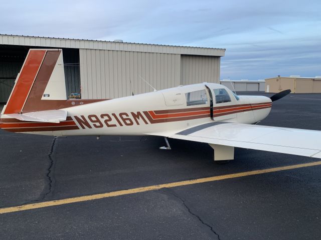 Mooney M-20 (N9216M)