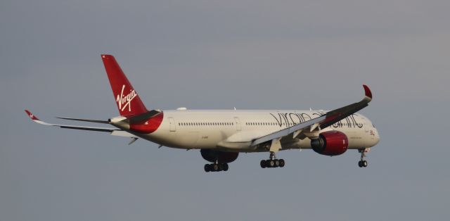 Airbus A350-1000 (G-VEVE) - 4/22/23 Fearless Lady inbound Rwy 17R