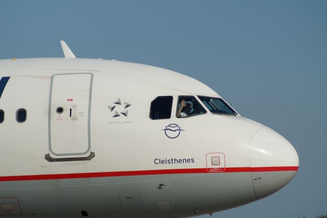 Airbus A320 — - Aegean Airlines pilot salutes me while taxiing. Great move lad.