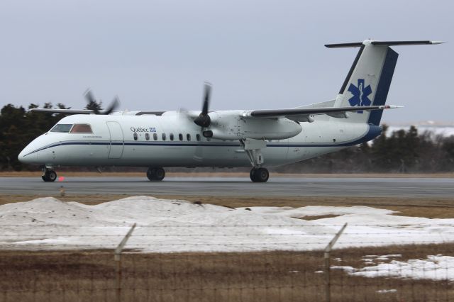 de Havilland Dash 8-300 (C-GURM)