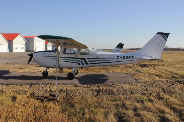 Cessna Skyhawk (C-GBHX) - Cessna 172 C-GBHX Aéroport de Joliette QC. CSG3 13-11-2016