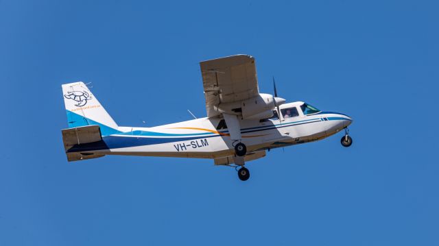 ROMAERO Islander (VH-SLM)