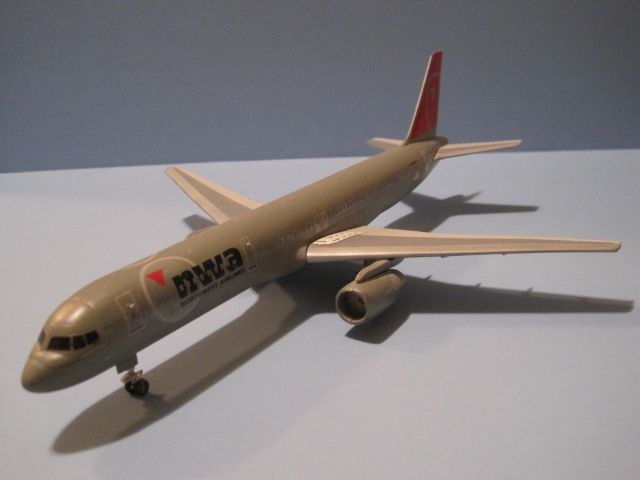 B757 — - Here is another model of a Boeing 757 in Northwest markings.  Also it is 1/144 scale from Minicraft.